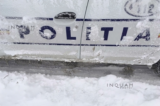 Trafic restricţionat pentru autovehiculele de mare tonaj pe mai multe drumuri din Bulgaria, la graniţa cu România, din cauza viscolului