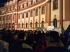 Aproximativ 2.000 de oameni în stradă, la Braşov: ”Informare, nu manipulare” / ”În democraţie, hoţii stau la puşcărie” - FOTO /VIDEO