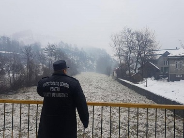 Terenuri agricole inundate în judeţul Bistriţa-Năsăud, din cauza acumulării de gheaţă pe râul Someşul Mare