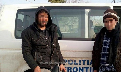 Timiş: Doi pakistanezi, prinşi de poliţiştii de frontieră când încercau să treagă graniţa din Serbia în România - FOTO