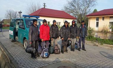 Timiş: Patru cubanezi, prinşi când voiau să intre ilegal în România ca să ajungă în SUA; 11 migranţi pakistanezi au intrat pe fâşia verde