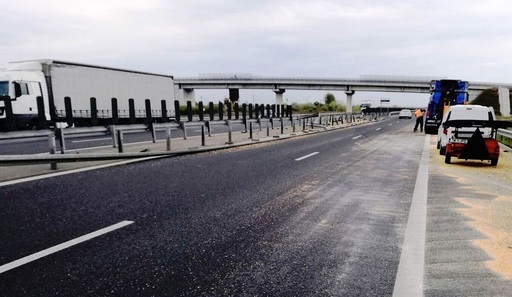 Restricţie de circulaţie pe autostrada A1, între Arad şi Pecica, pentru înlocuirea parapetelor distruse în urma accidentului soldat cu un mort şi trei răniţi