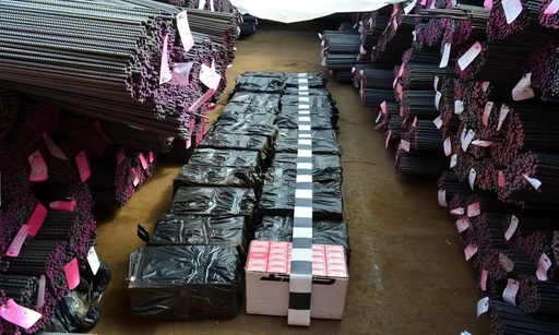 Peste 130.000 de ţigări de contrabandă, găsite ascunse într-o navă sosită în Portul Midia; comandatul, un sirian, cercetat penal - FOTO