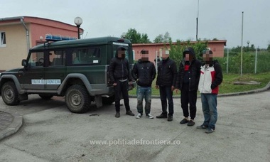 Paisprezece persoane din Irak, Siria şi Kosovo, prinse de poliţiştii de frontieră din Caraş-Severin
