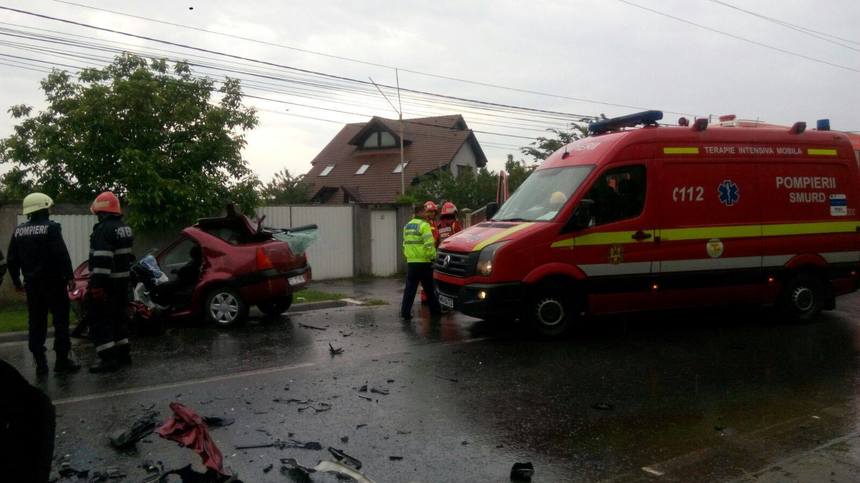 Unul dintre răniţii în urma accidentului din Cernica a murit; în total, şapte persoane au fost rănite