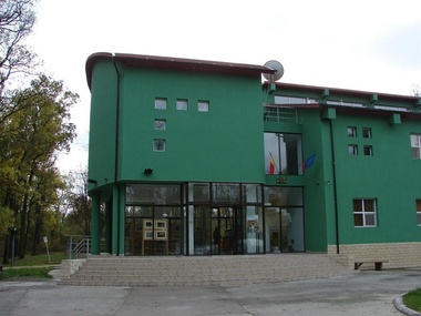 Platforma online a Parcului Lunca Mureşului, vizitată de mulţi copii, a fost ţinta unui atac cibernetic care redirecţiona vizitatorii către site-uri porno - FOTO

