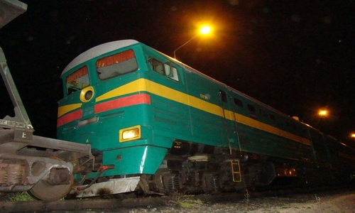 Mecanic de locomotivă din R. Moldova, amendat cu 10.000 de lei, după ce într-un vagon al trenului au fost găsite ţigări ascunse - FOTO
