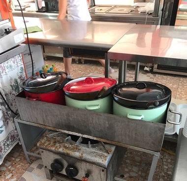Constanţa: Restaurantul din Satul de Vacanţă unde au fost găsite mai multe nereguli, închis de DSVSA şi amendat cu 10.000 de lei