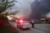 UPDATE: INCENDIU puternic la două depozite din Baloteşti. Arafat: Incendiul a fost localizat şi se lucrează la lichidarea lui. Inspector Garda de Mediu: Nu există substanţe periculoase degajate. Traficul pe Aeroportul Henri Coandă nu e afectat. FOTO,VIDEO