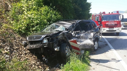 Bărbat de 59 de ani din Bucureşti, mort într-un accident rutier petrecut în judeţul Caraş - Severin - FOTO
