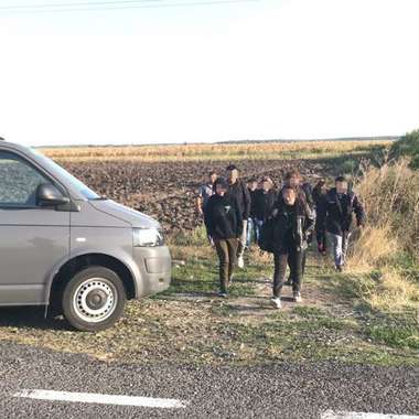 Timiş: Opt irakieni, opriţi la frontiera cu Ungaria când încercau să iasă ilegal din România unde solicitaseră azil. VIDEO
