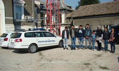 Dolj: Nouă sirieni au încercat să intre ilegal în România cu ajutorul unui bulgar