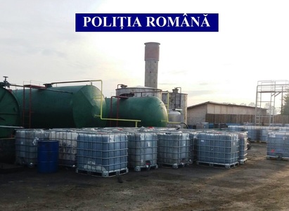 Zeci de percheziţii în Capitală şi în 22 de judeţe, într-un dosar de evaziune fiscală cu prejudiciu de 29 de milioane de euro în domeniul gestionării uleiurilor uzate. Sunt ridicate documente şi de la reprezentanţe Mercedes şi Toyota. VIDEO