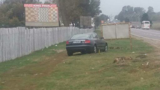 Constanţa: Un şofer cu permisul suspendat, care a provocat un accident rutier, suspectat că ar fi consumat substanţe interzise