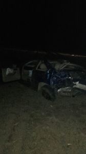 Accident rutier în Tulcea: Un adolescent de 16 ani a murit, iar alţi doi tineri de 16 şi 20 de ani au fost răniţi; maşina implicată era condusă de unul din tinerii de 16 ani