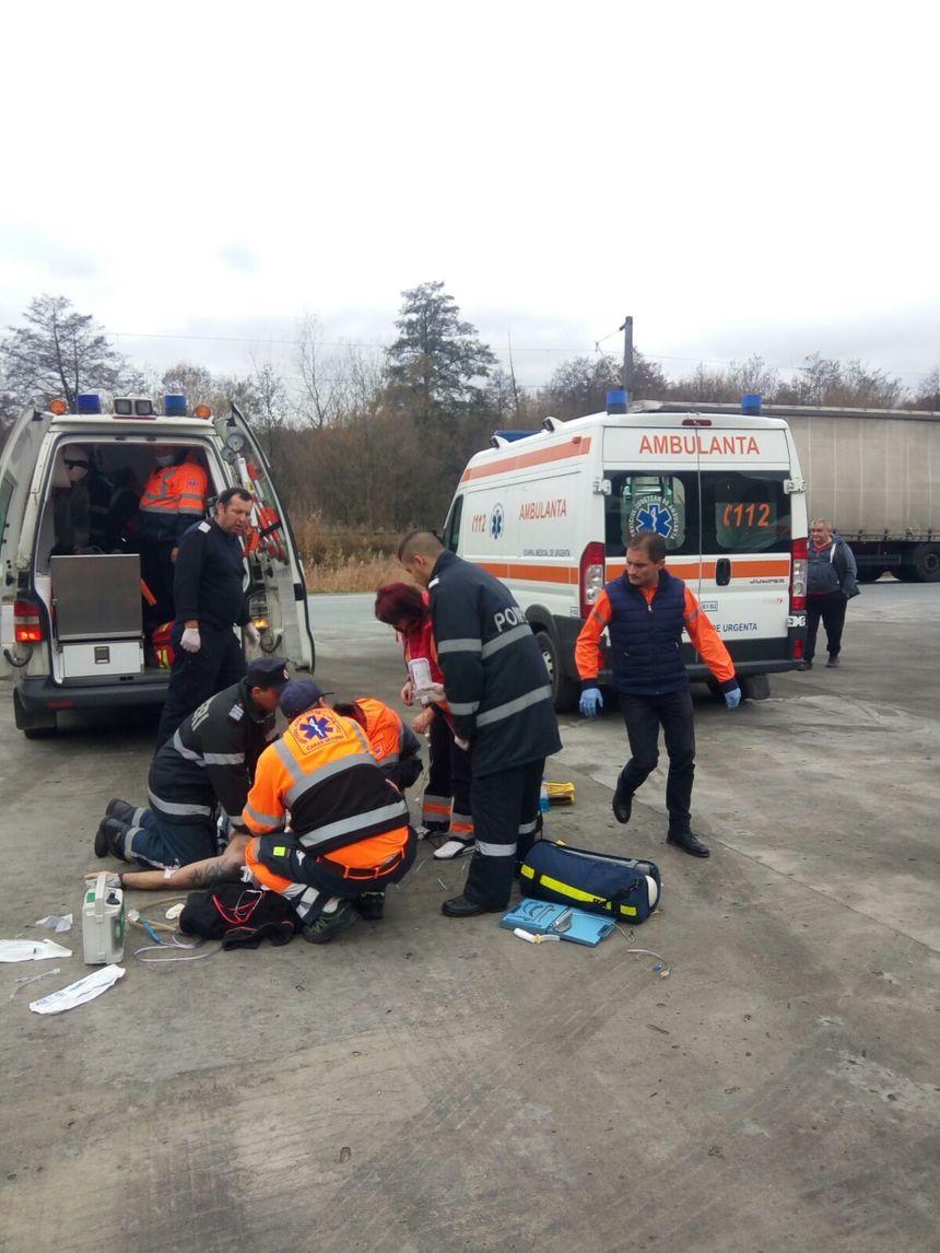 Caraş-Severin: Trei bărbaţi care lucrau la curăţarea unei cisterne de bere au murit intoxicaţi cu vapori de alcool