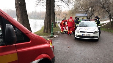 Cadavrul unei femei, găsit în lacul din Parcul IOR din Capitală