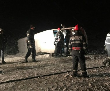 Microbuz cu 13 cetăţeni din Republica Moldova, răsturnat în judeţul Vaslui