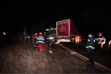 Buzău: Bărbatul decedat în accidentul de pe DN 1 B era şeful postului de jandarmi din Sărata Monteoru
