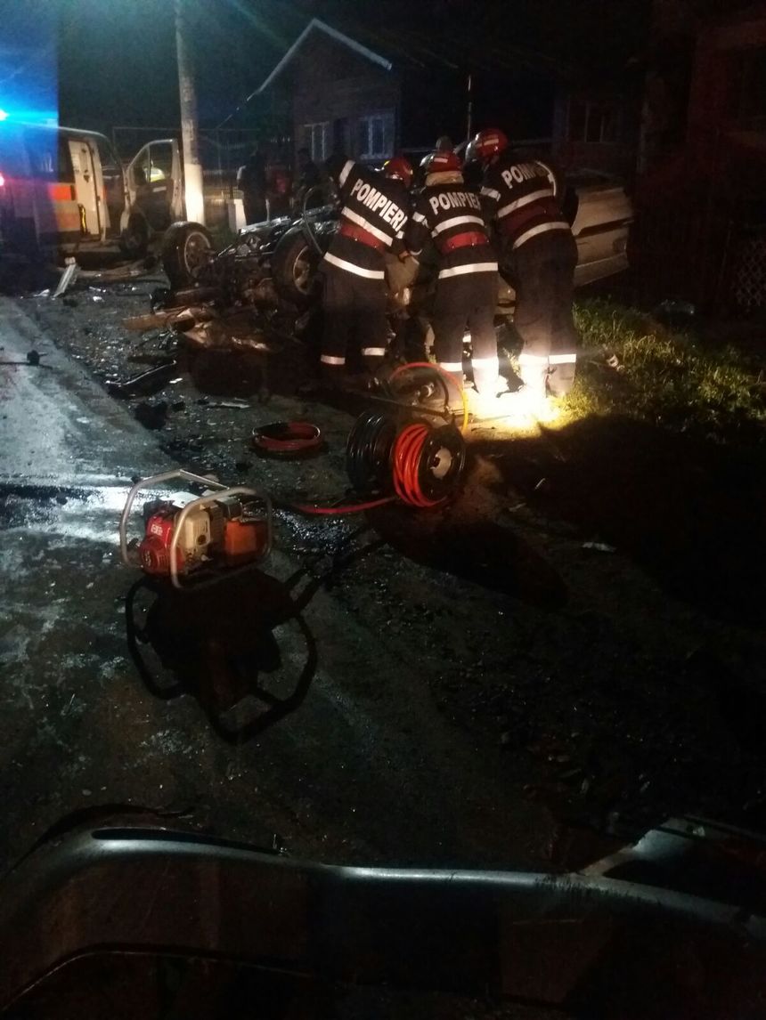 Prahova: Cinci persoane, rănite într-un accident rutier produs la Breaza