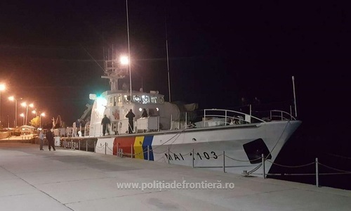 O navă a Poliţiei  de Frontieră se afla în misiune timp de trei luni în Marea Egee  - FOTO, VIDEO



