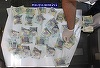 Doi bărbaţi care au furat 7000 de lei de la un bătrân imobilizat la pat pe care l-au şi bătut, arestaţi preventiv