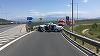 Accident pe Autostrada Sibiu - Orăştie: Trei persoane au fost rănite, după ce maşina în care se aflau a lovit glisiera metalică