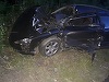 Dâmboviţa: Autoturism lovit de tren la o trecere la nivel cu calea ferată - două persoane au fost rănite  - FOTO, VIDEO
