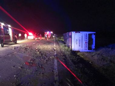 Constanţa: Un autocar cu 60 de persoane la bord, cetăţeni din Ucraina, s-a răsturnat; trei copii au ajuns la spital. FOTO/VIDEO