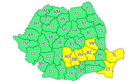 Cod galben de ploi torenţiale şi furtuni în şapte judeţe, începând de vineri de la ora 15.00; în următoarele zile vor fi averse şi vijelii în mai multe zone ale ţării