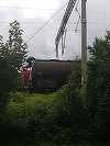Un tânăr de 19 ani a fost electrocutat după ce s-a urcat pe un vagon al unui tren de marfă staţionat în gara din Braşov; circulaţia trenurilor este oprită. FOTO/ VIDEO