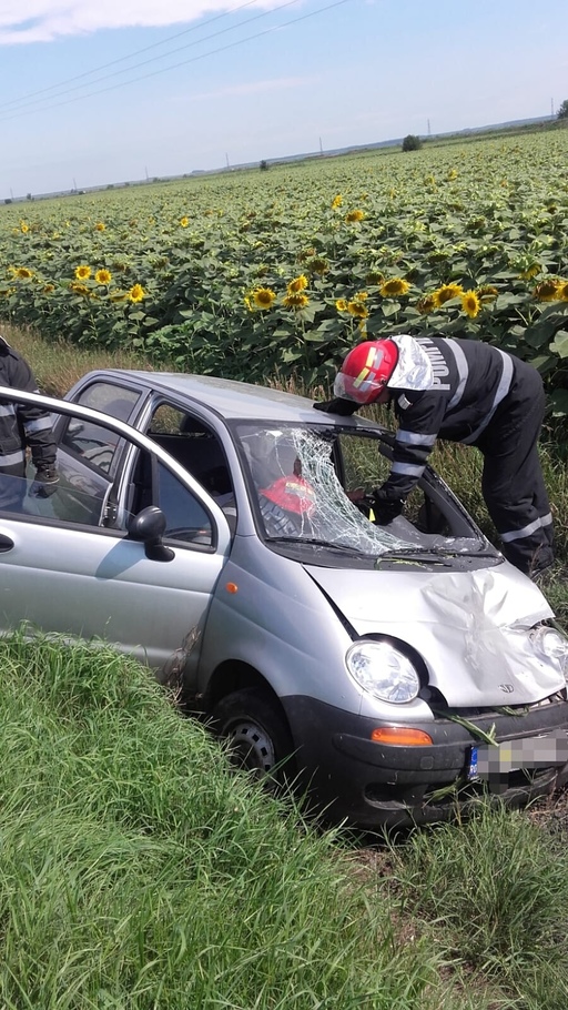 Constanţa: Un adolescent în vârstă de 16 ani a murit după ce a fost lovit de o maşină în timp ce se afla într-o parcare