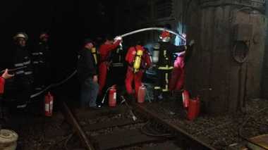 Circulaţia metroului, întreruptă după ce a fost observat fum la una dintre staţii, a fost reluată