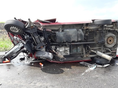 Accident soldat cu doi morţi şi patru răniţi în Ialomiţa. Autorităţile au activat planul roşu de intervenţie - FOTO

