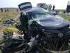 Arad: O persoană a murit şi alte cinci au fost rănite, după ce un microbuz de marfă şi un autoturism s-au ciocnit frontal pe DN 7G, drumul fiind blocat. VIDEO