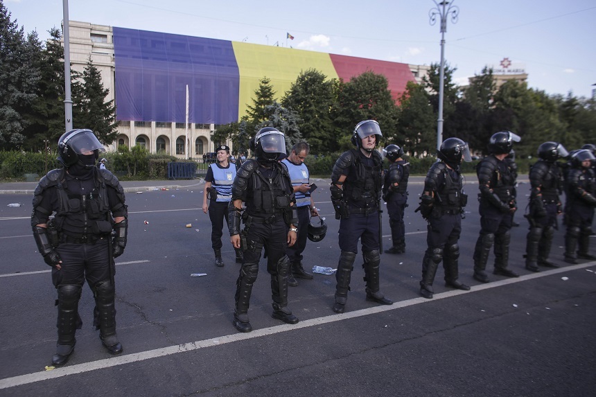 Sediul Parchetului Militar din Bucureşti, fără curent marţi, când continuă audierile după violenţele din Piaţa Victoriei; au fost depuse încă 14 plângeri

