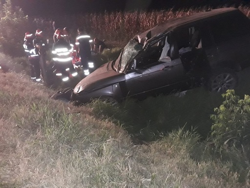 Ialomiţa: Un copil de 10 ani a murit, iar alte 5 persoane au fost rănite într-un accident pe DN2A
