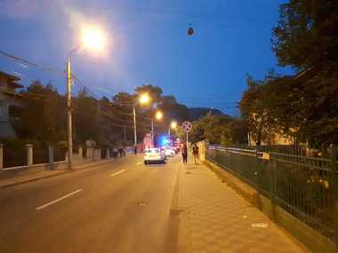 Mai multe persoane, între care şi un copil, au rămas blocate în telegondole în Piatra Neamţ; intervin pompieri şi salvamontişti