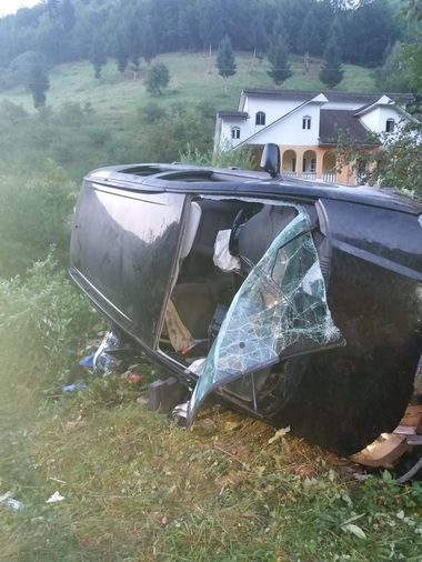Bistriţa Năsăud: Cinci persoane rănite într-un accident care a avut loc în localitatea Parva - FOTO