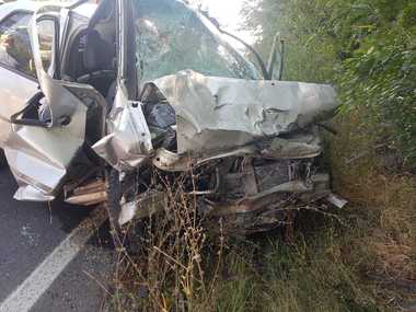Constanţa: Trei persoane, printre care şi un copil de cinci ani, rănite într-un accident în care s-au ciocnit două maşini