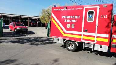 Exerciţiul Seism 2018: Forţele MApN simulează identificarea pagubelor şi victimelor din unităţile militare şi sprijină autorităţile publice prin transporturi aeriene de evacuare medicală