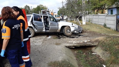 Olt: Patru cetăţeni italieni au fost răniţi într-un accident rutier 