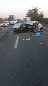 Vrancea: Accident rutier pe DN 2, unde un bărbat a murit şi altul a fost rănit