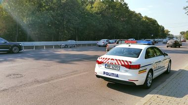 IGPR: 44 de şoferi care conduceau cu viteză excesivă, depistaţi de poliţiştii săptămâna trecută; cea mai mare viteză înregistrată de radar a fost de 223 kilometri la oră