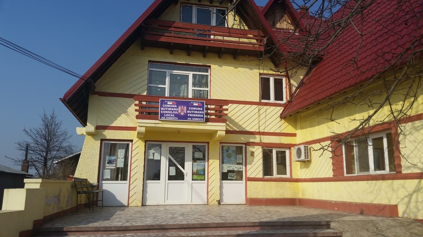 Dâmboviţa: Anchetă a Poliţiei după ce zece camere de supraveghe montate de Primăria Butimanu au dispărut