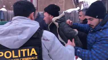 Bărbatul evadat, la sfârşitul lunii noiembrie, de la Penitenciarul Pelendava a fost prins de poliţiştii doljeni. VIDEO