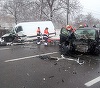 Vrancea: Accident pe DN 2, cinci persoane fiind rănite, după ce şoferul unei maşini ar fi adormit la volan. VIDEO