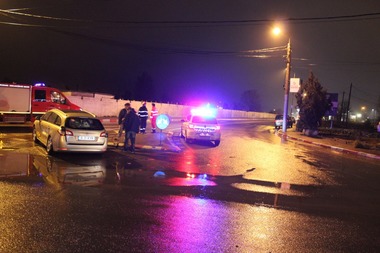 Constanţa: Un bărbat a fost reţinut, după ce a provocat un accident rutier aflându-se sub influenţa băuturilor alcoolice şi apoi a ameninţat un poliţist. FOTO