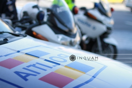 Bărbat împuşcat în braţ, într-o parcare din Craiova. Persoana care a tras este căutată de poliţişti