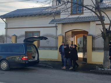 Buzău: Tânărul care şi-a incendiat fosta iubită era sub influenţa alcoolului şi a unor substanţe psihoactive